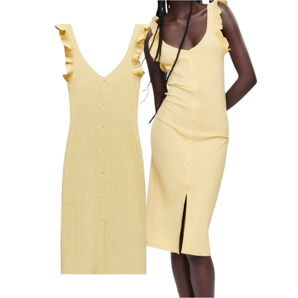 Zara ribbed dress with buttons. Pastel yellow. Size Large